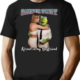 A Frog Is My Boyfriend Parody Shirt T-Shirt - Black