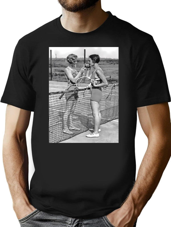Women Tennis Players Cigarette Break Vintage Black And White Art T-Shirt - Black